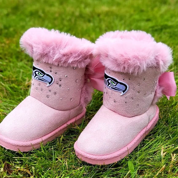 Toddler Pink Seahawk Boots Size 7 - Picture 3 of 4